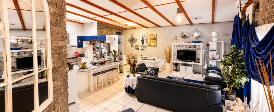 5 Bedroom Property for Sale in Kleinbaai Western Cape